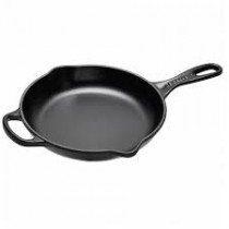 LE CREUSET SKILLET LISA