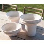 Jarrón decorativo blanco de cemento estilo moderno